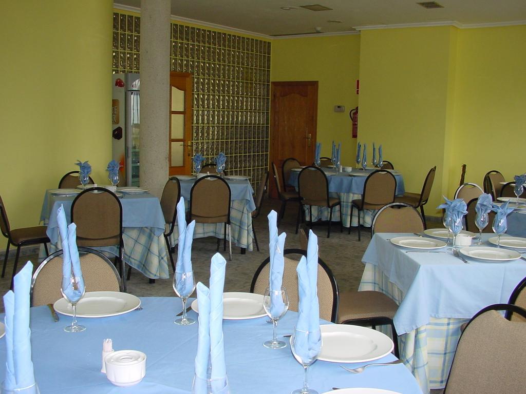 Hotel La Mora Villaseca de Laciana Ngoại thất bức ảnh
